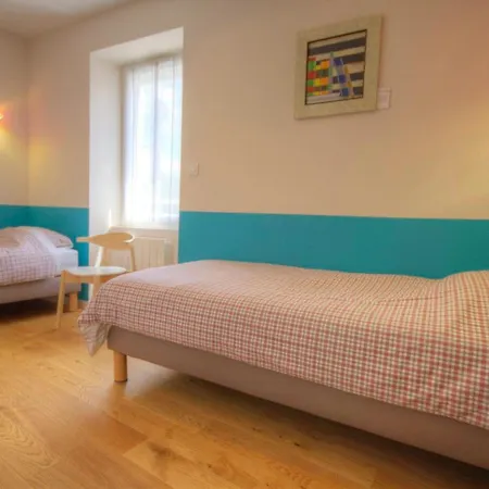 Vakantiehuis A Proximite De La Loire Avec Wi-fi Et Equipement Bebe - Fr-1-306-814
